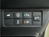 ◆障害物センサー◆車庫入れの時などに近くに障害物がある場合、障害物までの距離を音で知らせてくれます。