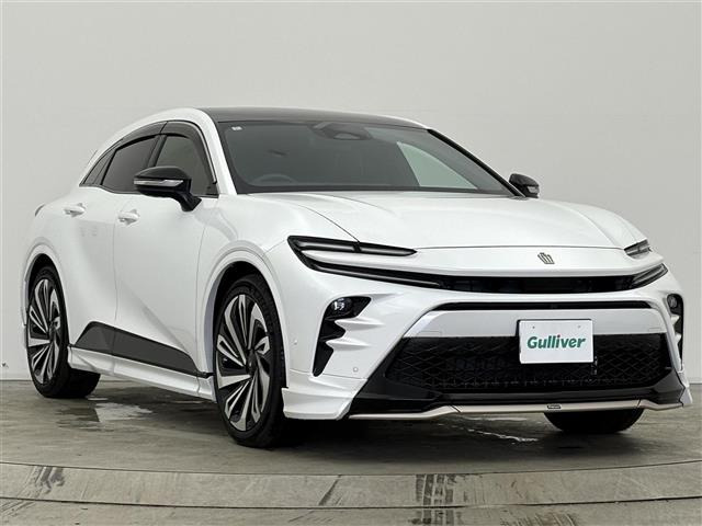 クラウンスポーツ 2.5 Z E-Four 4WD 本革シート