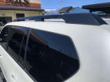 エクステリアに付きましても中古車輌ですから使用感が見られますが、修復歴やその他に目立つ様な傷や凹みなどはなく大変綺麗な状態です。