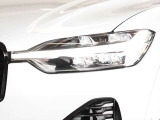 ヘッドライトはLED仕様です トールハンマーと呼ばれるT字型のヘッドライトです