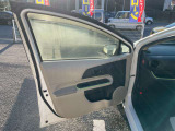 お車の状態は内外装共にとても綺麗な状態を保っておりますので私共でも自信を持ってお薦め出来る1台です!!