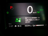 当店の車は全台、保証付きで購入後も安心です。保証期間中は全国のホンダディーラーで保証修理を受け付けております。