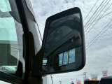 運転席側ミラーです。