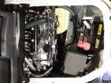 エンジンルームリフレッシュ済!弊社のサービスマンがしっかり点検整備致します。納車時には点検記録簿もご確認頂けます。