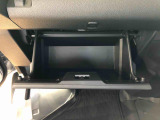 よく使うものが手を伸ばせばすぐ届く、機能面で充実した収納。