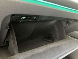 ☆ (ETC2.0)対応車載器です。広範囲の渋滞・規制情報提供や安全運転支援など様々なサービスが受けられる運転支援サービスです。
