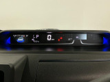 【メーターパネル】シンプルなデザインのメーターパネルは視認性が良く、必要な情報を運転手に分かりやすく伝えてくれます♪