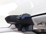 【ボルボ・ドライブレコーダー・360 駐車監視機能付】フロントカメラは水平360&deg;/垂直240&deg;を録画可能。前方/後方において映像を鮮明に録画します。大型バッテリーにより駐車監視用長時間録画にも対応。