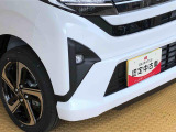 死角になりやすい左右方向の障害物をブザーで知らせてくれるコーナーセンサー搭載