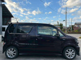 当社では、自動車保険も取り扱っております! 自動車保険(代理店)は、車屋さんとセットが便利です。代理店の専門スタッフが、お客さまのニーズに合った「補償」と「安心」をお届けします。