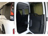 乗車人数や積み荷に合わせて空間を使いわけが可能です