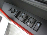 運転席から操作可能なパワーウィンドウ!