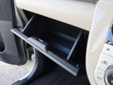 展示させていただく前に全車室内清掃済みです、室内清掃済みですが気になるところ等ございましたらお気軽にお申し付けください。