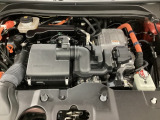ホンダスタッフがしっかり整備して保証付きにてお渡し致します。エンジンルーム&室内ルームともにクリーニング済みで清潔です。快適なドライブをお楽しみください。