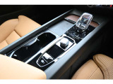 詳細お問い合わせは、VOLVO CAR 姫路まで。079-292-5481