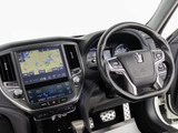 使いやすさや安全性を追求したステアリング周り!高級車ゆえにスイッチ類が多いのも特徴ですね!考え尽くされた配置ですぐに使いこなす事が出来ますのでご安心下さい!是非、体感してみて下さい!!