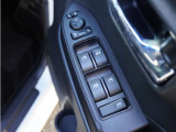 ◆パワーウィンドウスイッチ◆運転席から全席の窓の開閉操作を行うことが出来いつでも換気ができます!