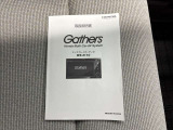 保証書、取扱説明書あります。