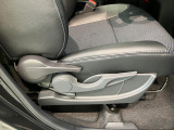 延長保証につきましてはお求めいただく車両によって保証料が異なりますので、当店スタッフまでお気軽にお問い合わせくださいませ。