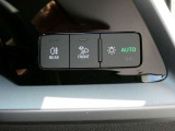 【運転席操作部】ヘッドライト操作用ボタン