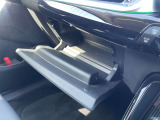 認定中古車は一定の水準をクリアした良質車両で御座います♪内外装はキレイであるのはもちろん、保証もバッチリご安心下さい。
