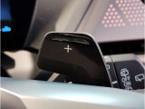 【パドルシフト付】Mマルチステアホイルに付随する「パドル・シフト」F1マシン感覚でシフトチェンジが可能となりよりドライビングの楽しさを演出します