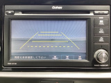 リヤカメラ表示時では視点を変更することもできます。
