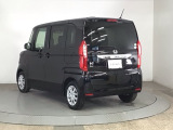 豊富に在庫を取り揃えています!軽自動車からミニバン、セダン、SUV、話題のハイブリッド車など続々入荷しております!