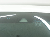◆Honda SENSING◆ カメラ等装置で精度の高い検知能力を発揮、安全運転を支援します。ステアリング上のコントローラーに注目!