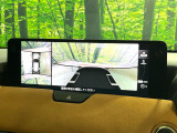 【360&deg;ビューモニター】専用のカメラにより、上から見下ろしたような視点で360度クルマの周囲を確認することができます☆死角部分も確認しやすく、狭い場所での切り返しや駐車もスムーズに行えます。