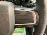 車両状態証明書修復歴の有無も一目瞭然。機能や内装・外装、走行距離、修復歴の有無をチェックし、クルマの状態を10段階にした車両状態証明書。数字や記号を使ってわかりやすく表示しています。