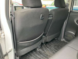 助手席背面ポケット 荷物フック