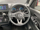 周囲が広く見わたせて運転しやすく室内も広々★