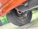 お車を安心してお乗りいただく為には、足回りの定期点検が欠かせません。サービスサポート(有償保証)では無料点検もご提供しており、安心のカーライフをお過ごしいただけるサポート体制が整っています。