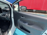 運転席側のドア部。パワーウィンドーのスイッチになります。