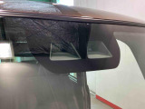 安全・安心な走行のために、納車前にダイハツのクルマを知り尽くしたエキスパートが基本性能に関わる機能や状態を徹底的に点検。消耗部品の交換など法定12ヶ月点検相当の点検・整備を実施しております。