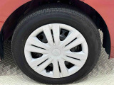 おしゃれは足元から♪純正フルホイールキャップ ☆安心のフロントベンチレーティドディスクブレーキ。