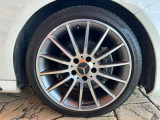 【225/40R18】純正アルミホイール★右前タイヤ★