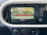 リアカメラがついていますので駐車も安心