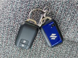 スマートエントリーシステムのお車です。スペアキーもございます。