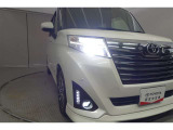話題のLEDヘッドランプが採用されております! 省電力で長寿命、しかもとても明るく熱くなりにくい性質を持ったライトになります。虫も寄ってきにくい性質も持っております。