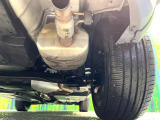 お車を安心してお乗りいただく為には、足回りの定期点検が欠かせません。サービスサポート(有償保証)では無料点検もご提供しており、安心のカーライフをお過ごしいただけるサポート体制が整っています。