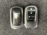 便利なスマートキー。ボタンひとつで開錠できます。