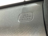 サイドカーテンエアバック付きで万が一の時に備えます。