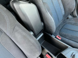 内装クリーニングも施しております。内装の綺麗なお車は気持ちが良くオススメさせていただく1つのポイントになっております。