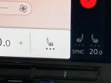 ◆シートヒーター『三段階で強弱の調節が可能なシートヒーティング機能を装備しております。季節によっては欠かすことのできないポイントの高い装備ではないでしょうか。』