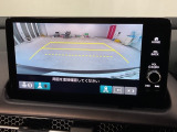 リアカメラ付で、後方をナビ画面で確認。車庫入れも安心です。もちろん、バックギアと連動しています。