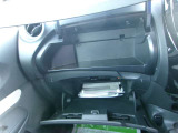 車検証入れ等小物も収納頂けます!!