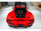 フェラーリのミッドシップV8モデルの進化を象徴するモデルです。鋭い吹け上がりはF8ならではです。