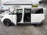 お車に関してのご質問などはLINE(ID友達検索&rarr;@210bdwpm)、直通アドレス(rerize@autorerize.co.jp)またはお電話(025-372-8118)までお気軽にお問合せ下さい♪